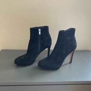 Via Spiga Black Suede Ankle Boots - Sz 7 / 37